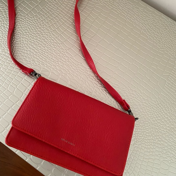 MATT AND NAT CROSSBODY PURSE VEGAN - Picture 5 of 9